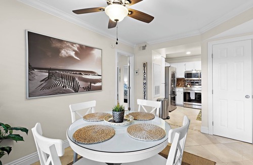 Monarch Beach Condo | Beach Trail Bungalow - Walk to Beach! Pool! Fireplace! Sleeps 6!