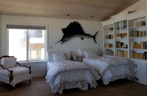 Oxnard Shores House | Beachfront Home - Incredible Views - Sand - Surf - Sunsets - Relax - 4 King Beds