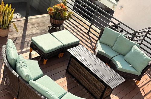 Playa Del Rey Condo | Beachy Private Get-A-Way! Large Deck facing Ocean!