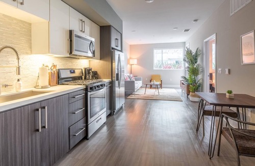 Airport Area Apartment | Beautiful 1BR in Irvine, Parking + Pet-Friendly