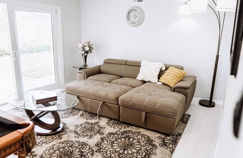 Orange House | BEAUTIFUL 3-BEDROOM HOME WITH POOL TABLE AND GATED BACKYARD CLOSE TO DISNEYLAND (p34)