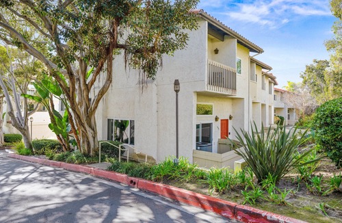 University City Condo | Beautiful 4 Bedroom 2 King 2 Queen Beds, Community Pool and Tennis!