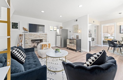 Glendora House | beautiful and quiet/2 beds/2baths house