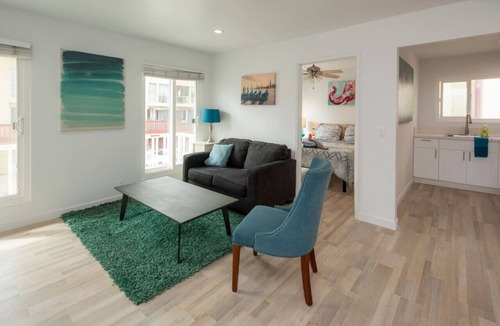 Marina Peninsula Apartment | Beautiful and Spacious 1 Bed, Steps to the Beach!