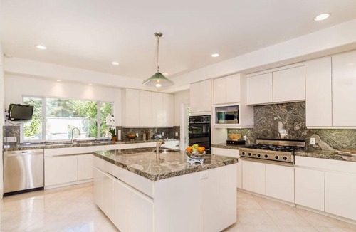 North of Montana House | Beautiful and Spacious Home in the Heart of Santa Monica, CA