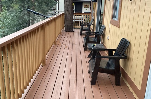 Crestline Cabin | Beautiful cabin 2 story with 2 decks, near Lake Gregory, Lake Arrowhead.