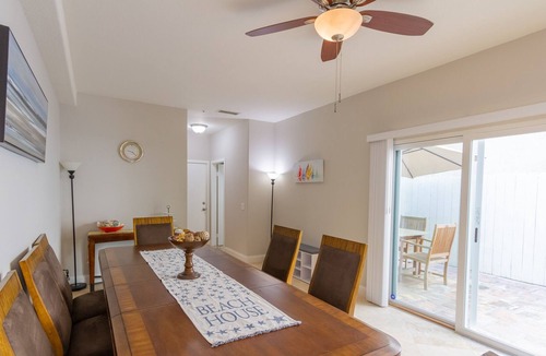 Huntington Beach House | Beautiful Downtown HB 3BR just 1 block to beach!