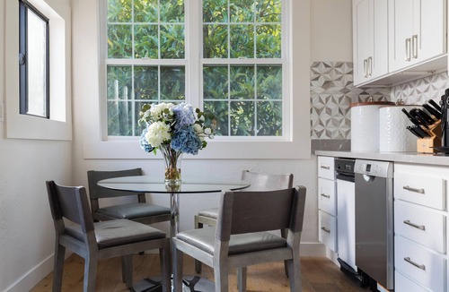 Tiburon House | Beautiful Garden Cottage at JAR Farms with use of pool, hot tub, and orchards