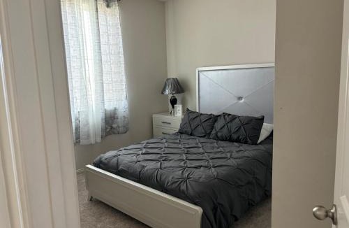 Moreno Valley House | Beautiful Home in Moreno Valley