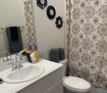 Moreno Valley House | Beautiful Home in Moreno Valley