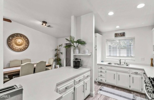 Camarillo House | Beautiful house to relax and enjoy close to Camarillo outlets and beach