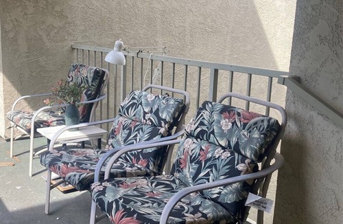 Pasadena Condo | Beautiful Huge Condo in Pasadena CA