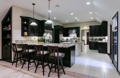 Northridge House | Beautiful, Luxurious, Resort Like Home in Sherwood Forest, California