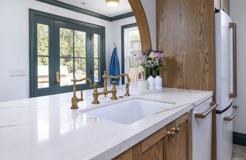 Carpinteria House | Beautiful Magical Historic Webster House at Eleison Farms - Avocado Ranch 3 BD/2 BA