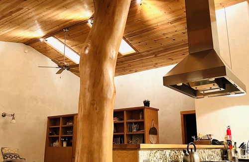 Sonora House | Beautiful, Modern Straw Bale House