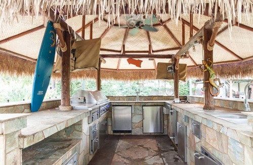 El Rancho House | Beautiful Oasis Centrally Located