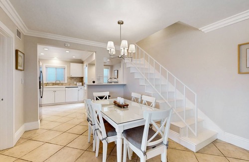San Clemente Condo | Beautiful ocean view cottage just a few blocks from the beach