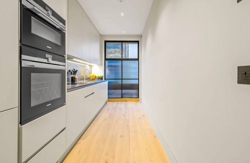 Holborn and Covent Garden Apartment | Beautiful One-Bed Apartment in Bloomsbury