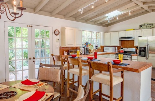 Palm Desert House | Beautiful property-3+2 Enchanting Oasis in south Palm Desert-Great Location!