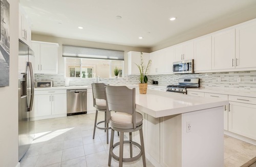 Ivey Ranch - Rancho Del Oro House | Beautiful Smart Home located Minutes from the Beach!