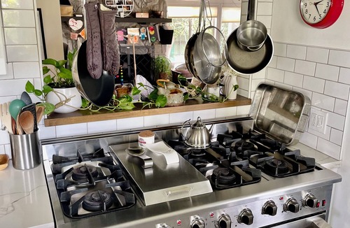 NoHo Arts District House | Beautiful Spacious Family Home in North Hollywood