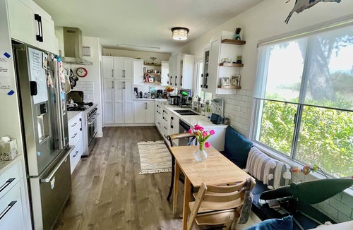 NoHo Arts District House | Beautiful Spacious Family Home in North Hollywood