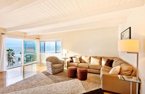 Sand Section House | Beautiful Views - Sand Section of Manhattan Beach 2 Bed/2 Bath
