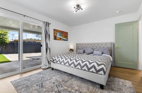 Rowland Heights Villa | Beautiful Villa Near Disneyland