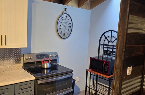 Coto de Caza Apartment | Beautifully furnished 2nd floor private 1 bedroom apt&kitchen& double GE range