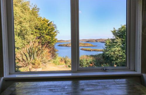 Lewis and Harris House | Beech Cottage