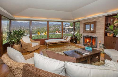 Carpinteria Villa | Bella Vista by Paradise Retreats