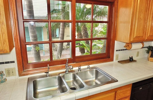 Belmont Heights House | Belmont Heights Retreat | Stunning Gardens