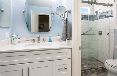 Belmont Heights House | Belmont Heights Townhome with Patio, Grill, WiFi, Central AC - Next to Lagoon