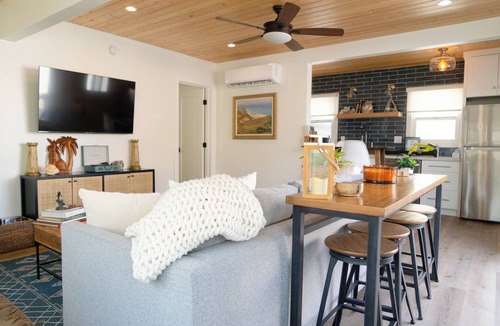 Belmont Shore Apartment | Belmont Shore BH - Unit B