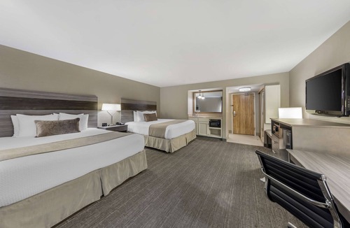 City of Industry Hotel | Best Western Plus Executive Inn