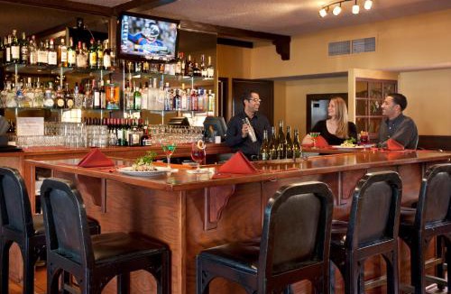 Oak Park Hotel | Best Western Plus Santa Barbara