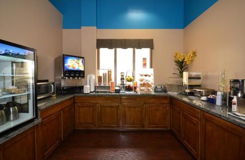 Inglewood Hotel | Best Western Plus Suites Hotel - Los Angeles LAX Airport