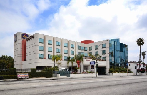 Inglewood Hotel | Best Western Plus Suites Hotel - Los Angeles LAX Airport