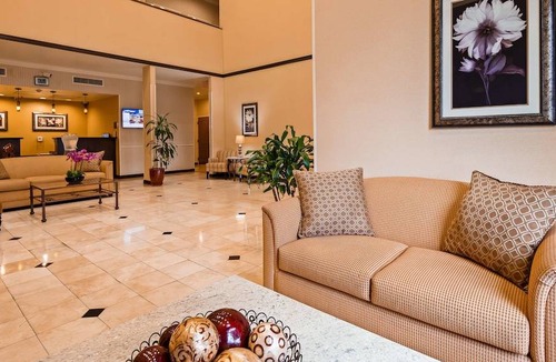Glendora Hotel | Best Western Plus Route 66 Glendora Inn