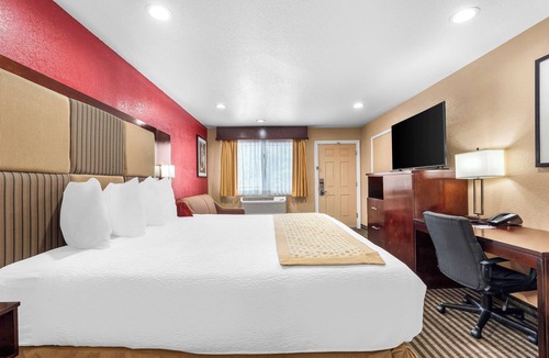 Mariposa Hotel | Best Western Plus Yosemite Way Station Motel