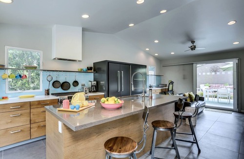 Palm Springs House | Betty’s Renovated Home in Movie Colony East