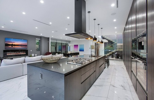 Melrose House | Beverly Grove Villa #M with Pool