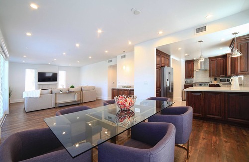 Pico - Robertson Condo | Beverly Hills Luxury Condo, 5% Discounts on monthly bookings.