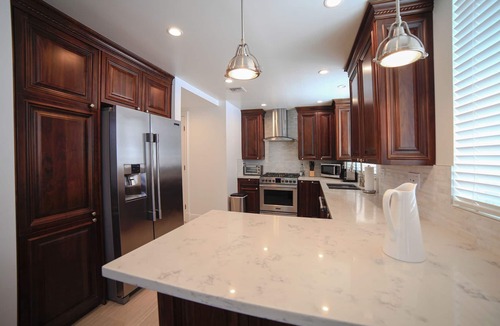 Pico - Robertson Condo | Beverly Hills Luxury Condo, 5% Discounts on monthly bookings.