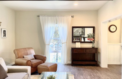 Beverly Hills Apartment | Beverly Hills on Rodeo Drive