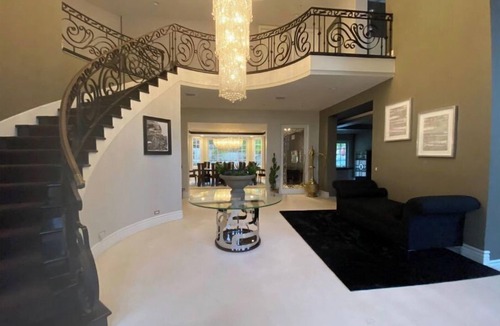 Sherman Oaks House | Beverly Hills Secure Gated Estate