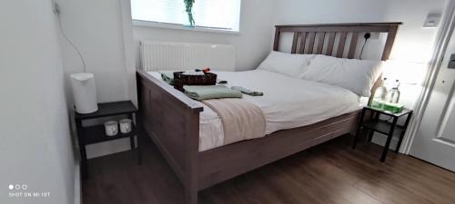 Evelyn House | Birds Nest - Surrey Quays