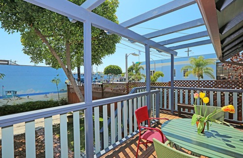 Ocean Park House | Block to the Shore - Amazing Santa Monica Craftsman