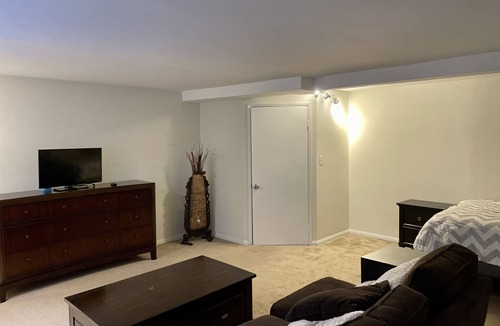 Mid-City Condo | Blocks from the beach and 3rd St Promenade!