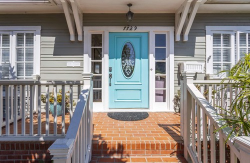 Village of La Jolla House | “Blue Door Cottage by the Sea,” La Jolla Village & Cove, Only 4 blocks to Beach